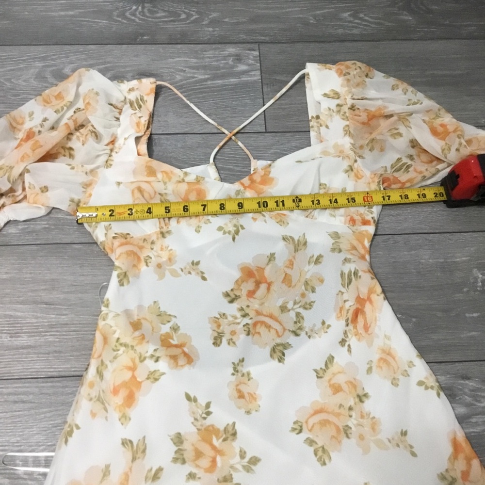 Luxxel Puff Sleeve Strappy Open Back Floral Maxi Dress size L - Picture 9 of 13